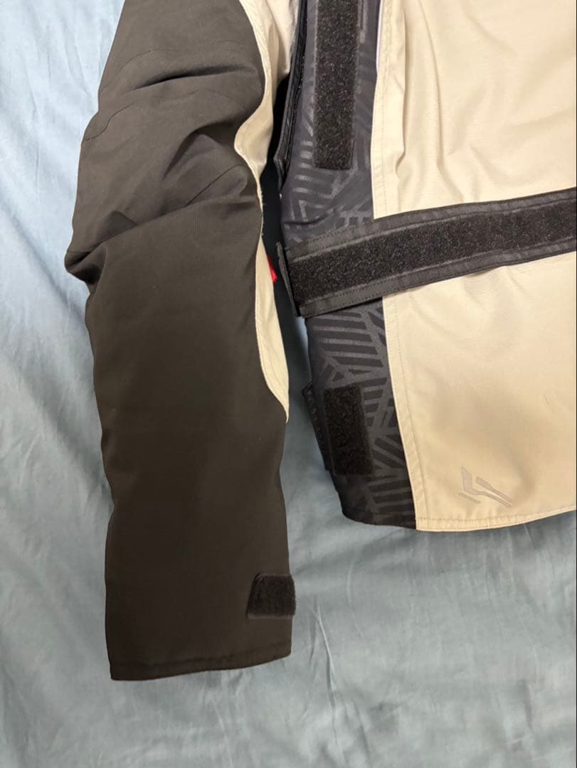 クシタニ　アロフトジャケットパンツセット