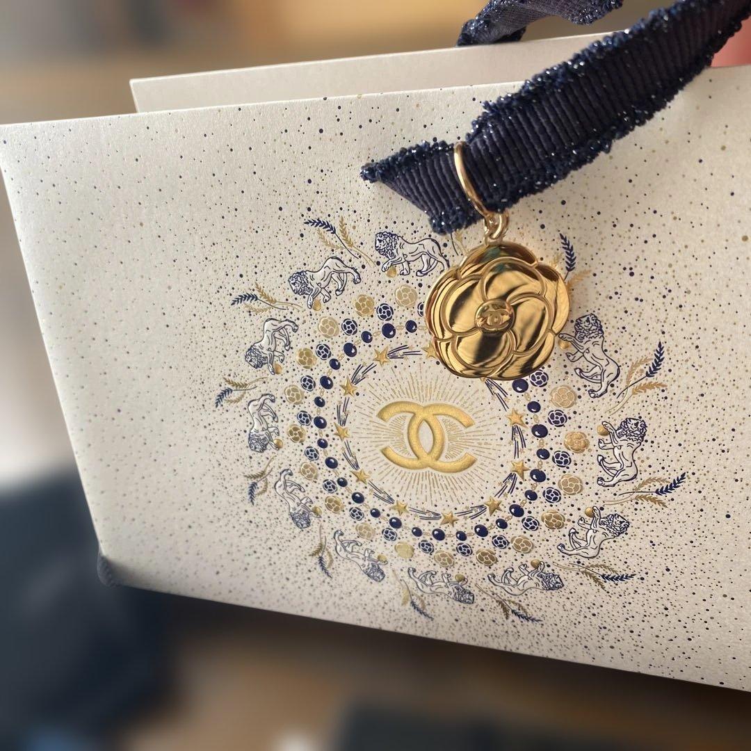 CHANELアイシャドウ　新品未使用　ラッピング付き