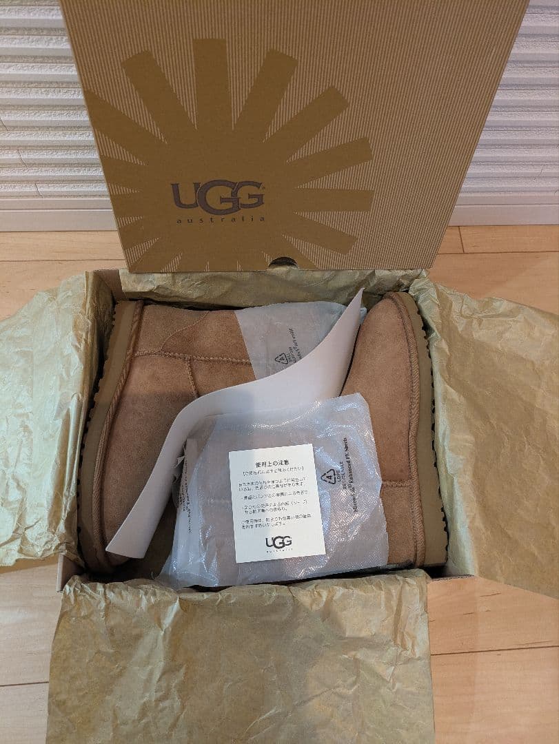 UGG ムートンブーツ　25センチ　チェスナット