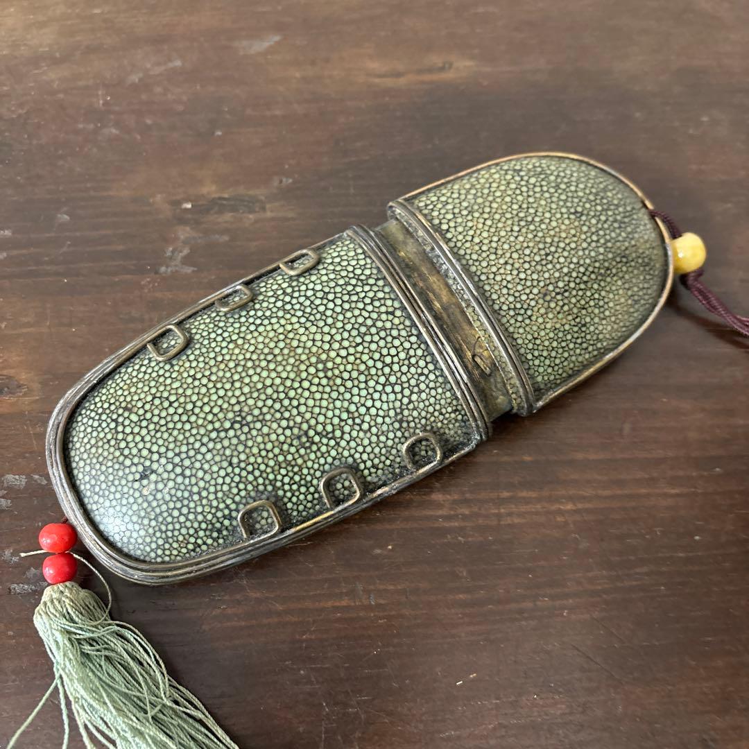 李朝時代後期 眼鏡匣 鮫皮　朝鮮王朝　アンティーク　韓国骨董　古道具　清朝