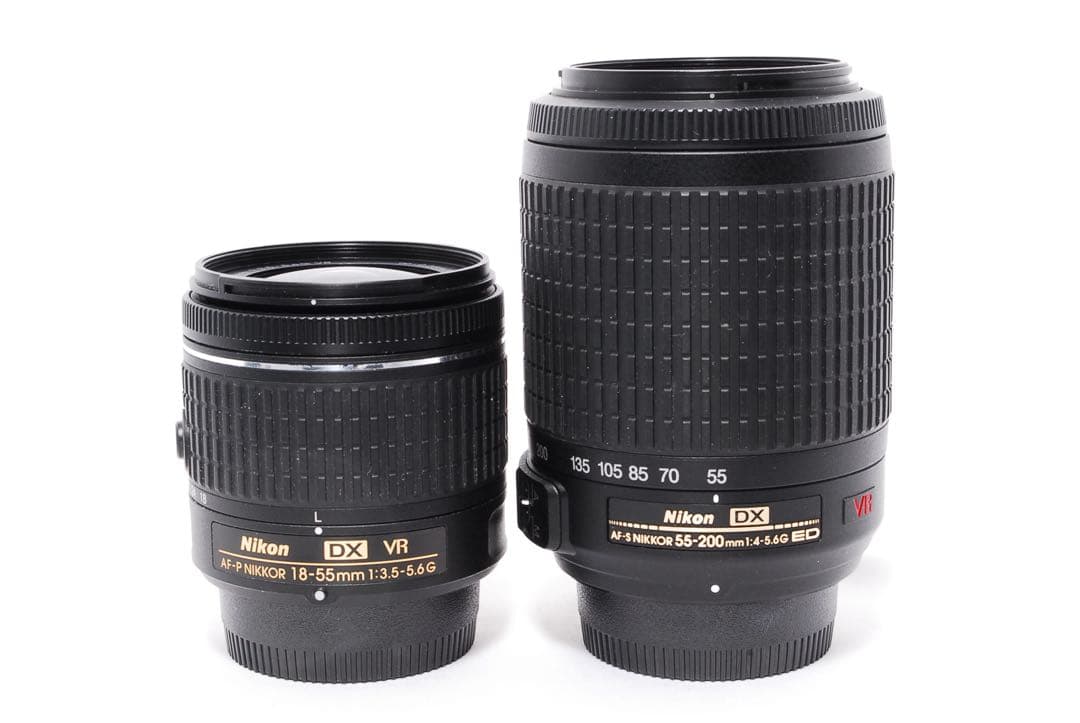 WiFiで楽々転送◆Nikon D5600◆一眼レフカメラ◆ショット数5710！