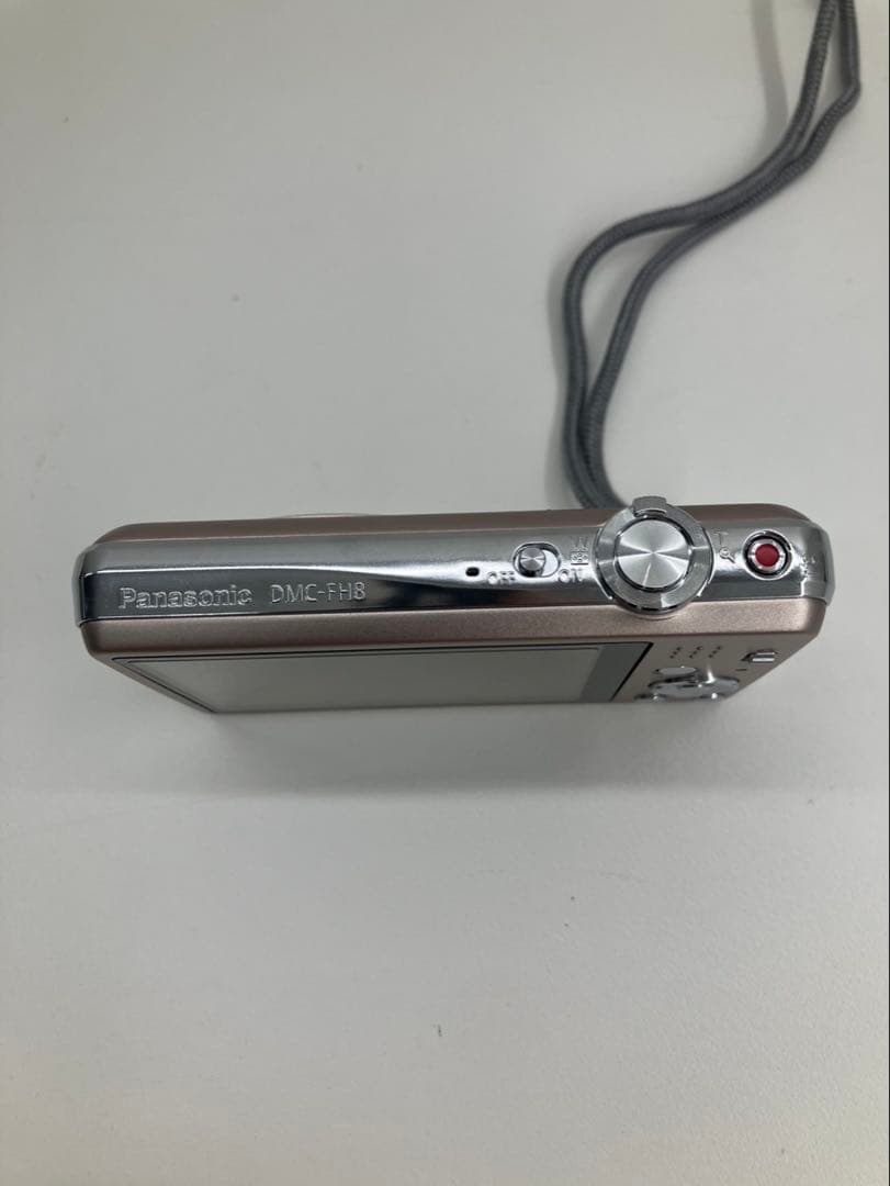 【極美品】Panasonic LUMIX DMC-FH8 ゴールド 動作確認済み