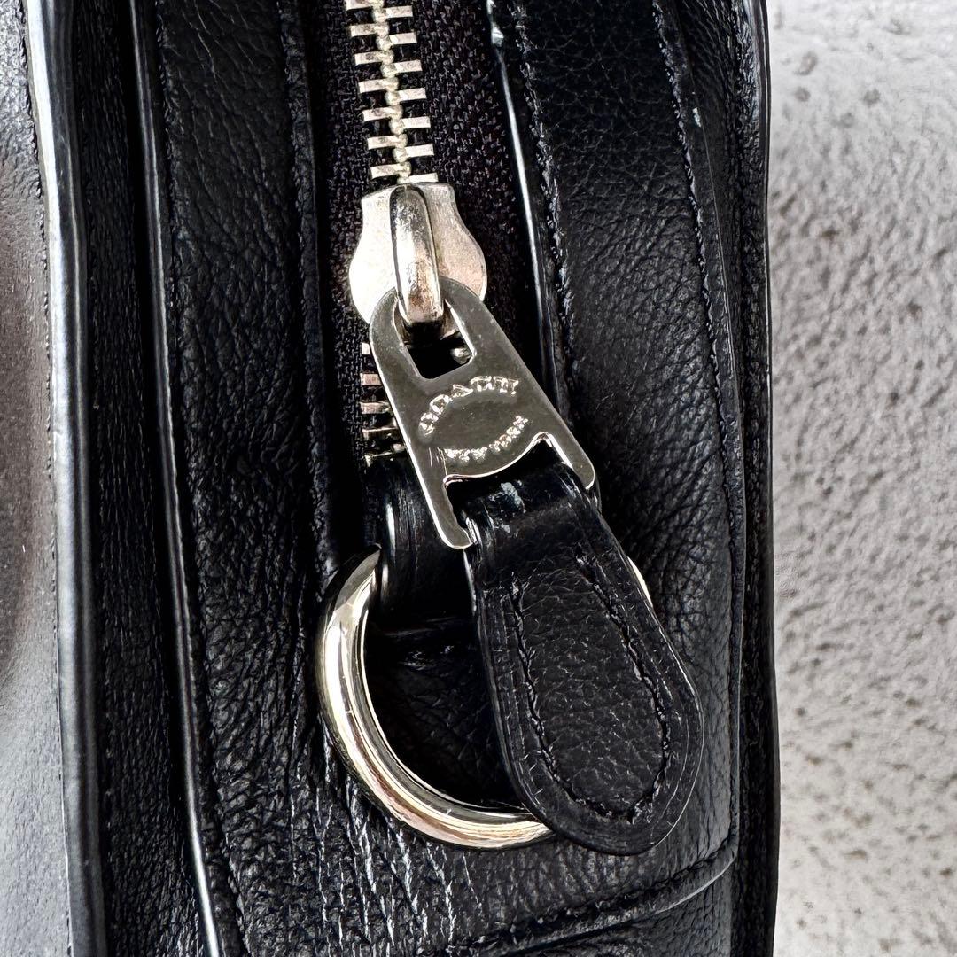 COACH コーチ ビジネスバッグ 本革 型番F73524 ブラック　安心鑑定可