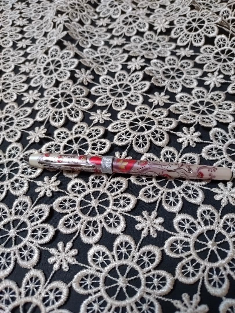 CROSS クロス万年筆　ボタニカ　赤　万年筆　細字　週末限定価格