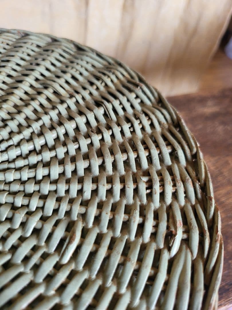 バスケット　カゴ　藤　木製ビーズ の 取っ手　レトロ　古道具