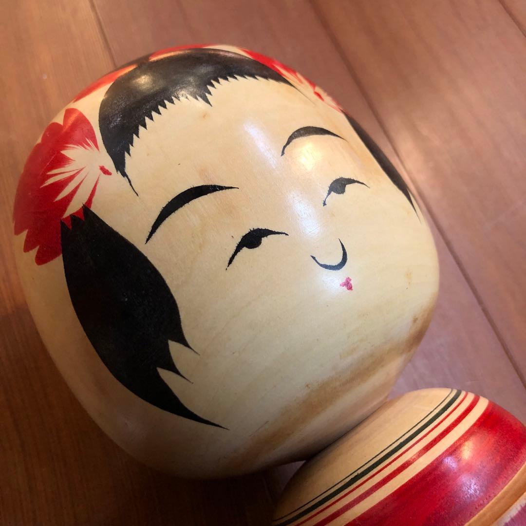 伝統的な花模様の木製こけし大 高さ約40㎝ 作家名 昭和初期