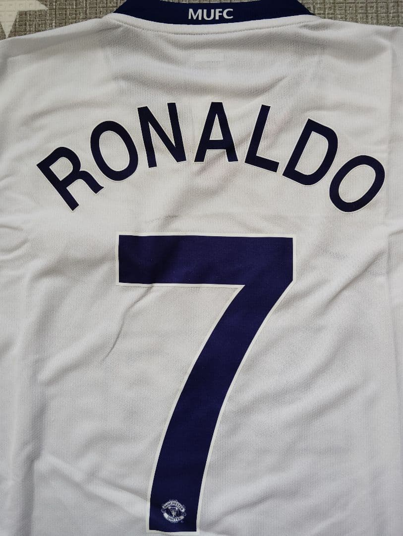 Nike Manchester United ホワイトユニフォーム