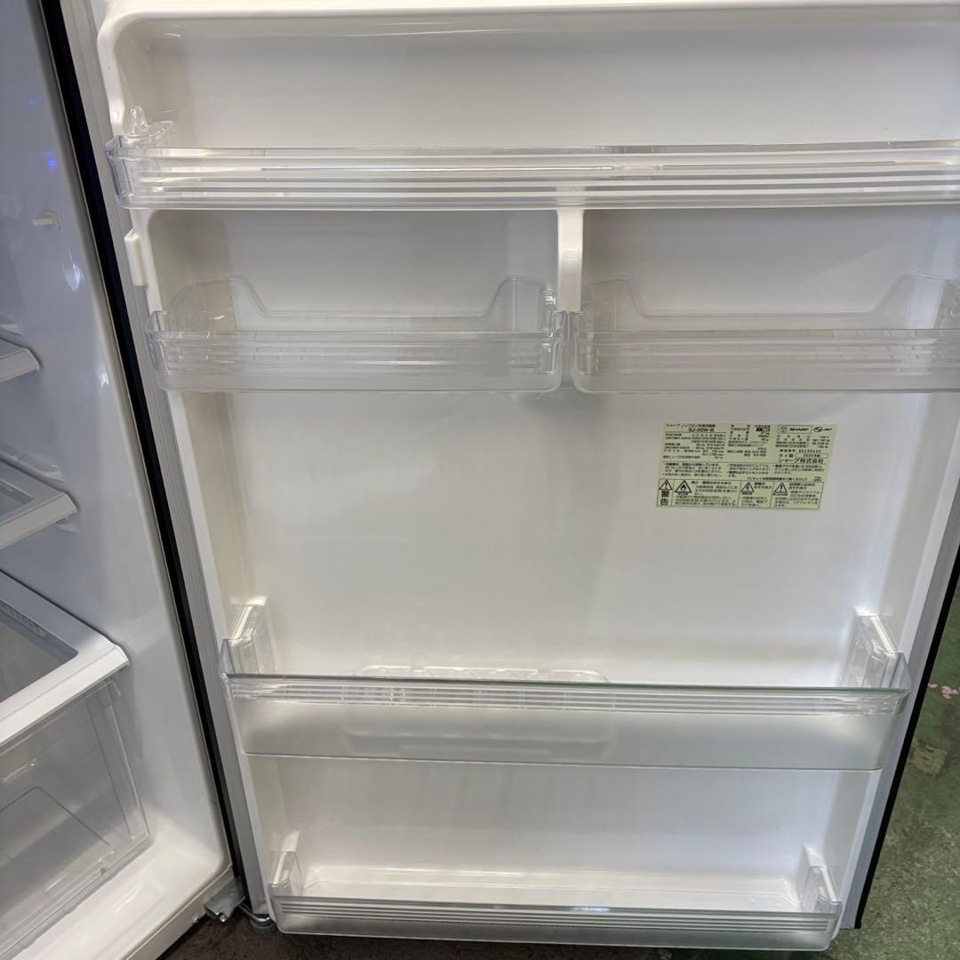 71⭕️冷蔵庫　SHARP　大型　500-600ℓ　黒　右開き　安い　設置無料