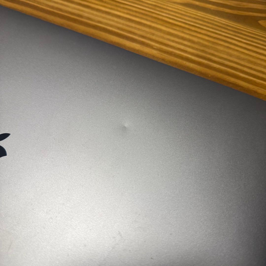 Apple MacBook Pro 2019 i9 16インチ 1TB 16GB