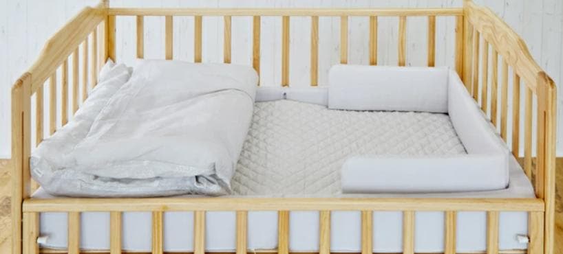 756★カトージ ベッドインベッド ベビー布団　コンパクトベッド