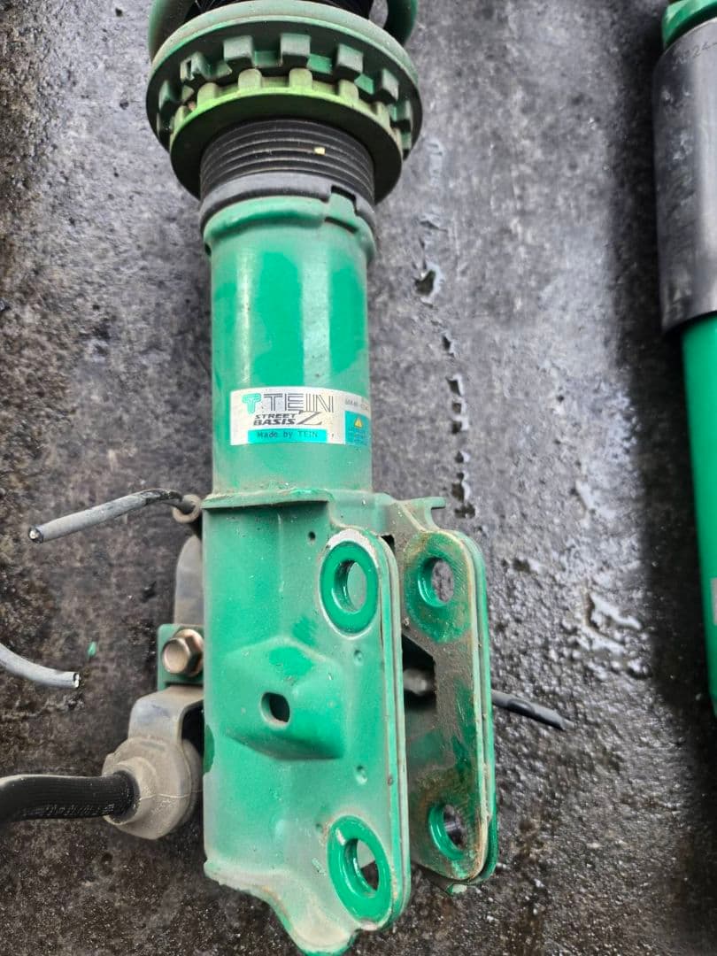 B21W 　日産　デイズ TEIN　車高調