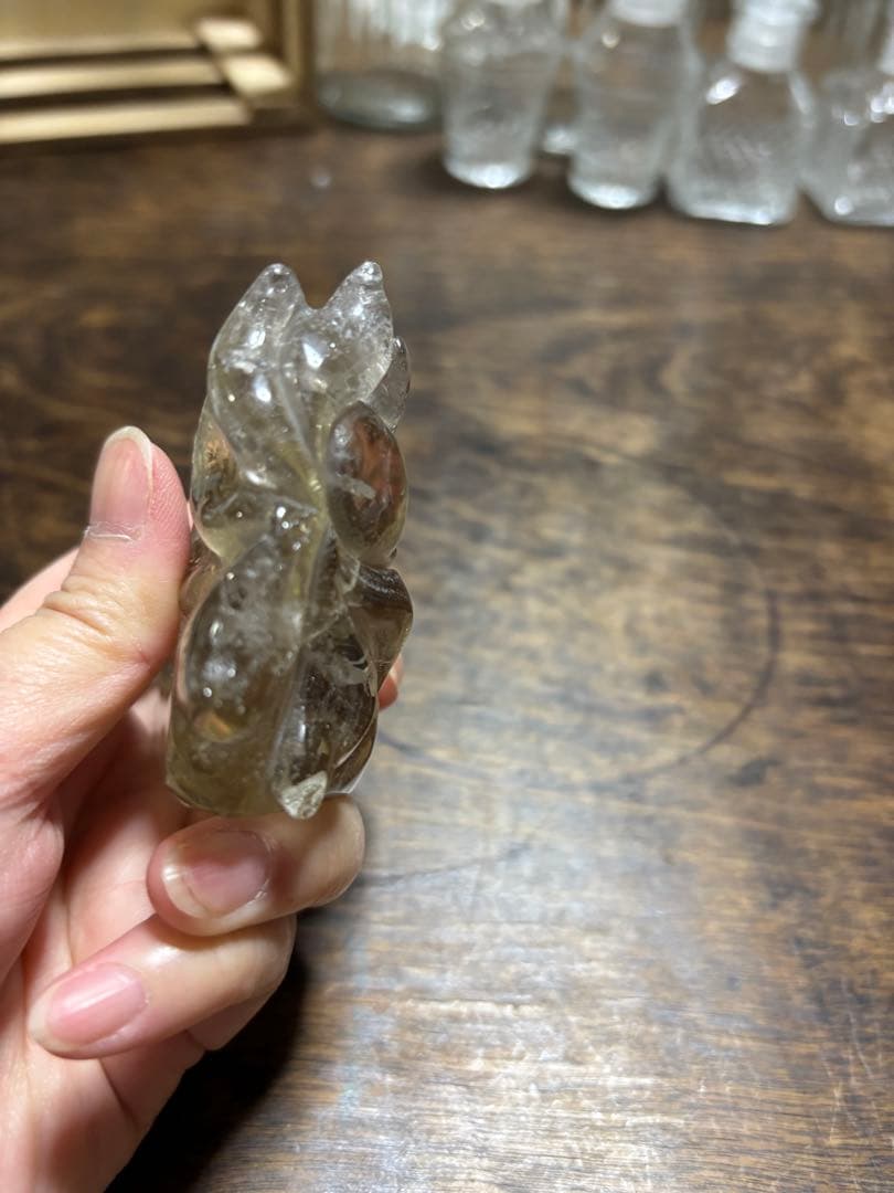 九尾のキツネ　カービング　シトリン　花