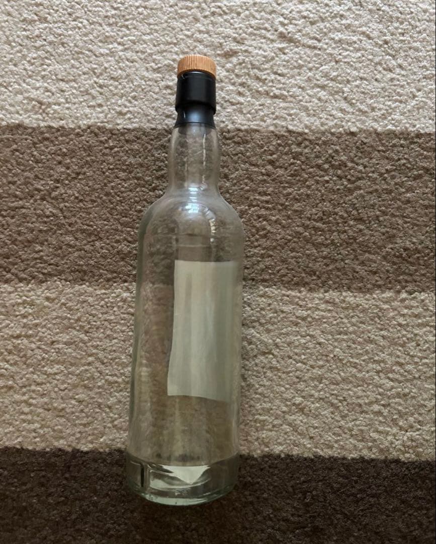 空瓶 ウィスキー ボトル