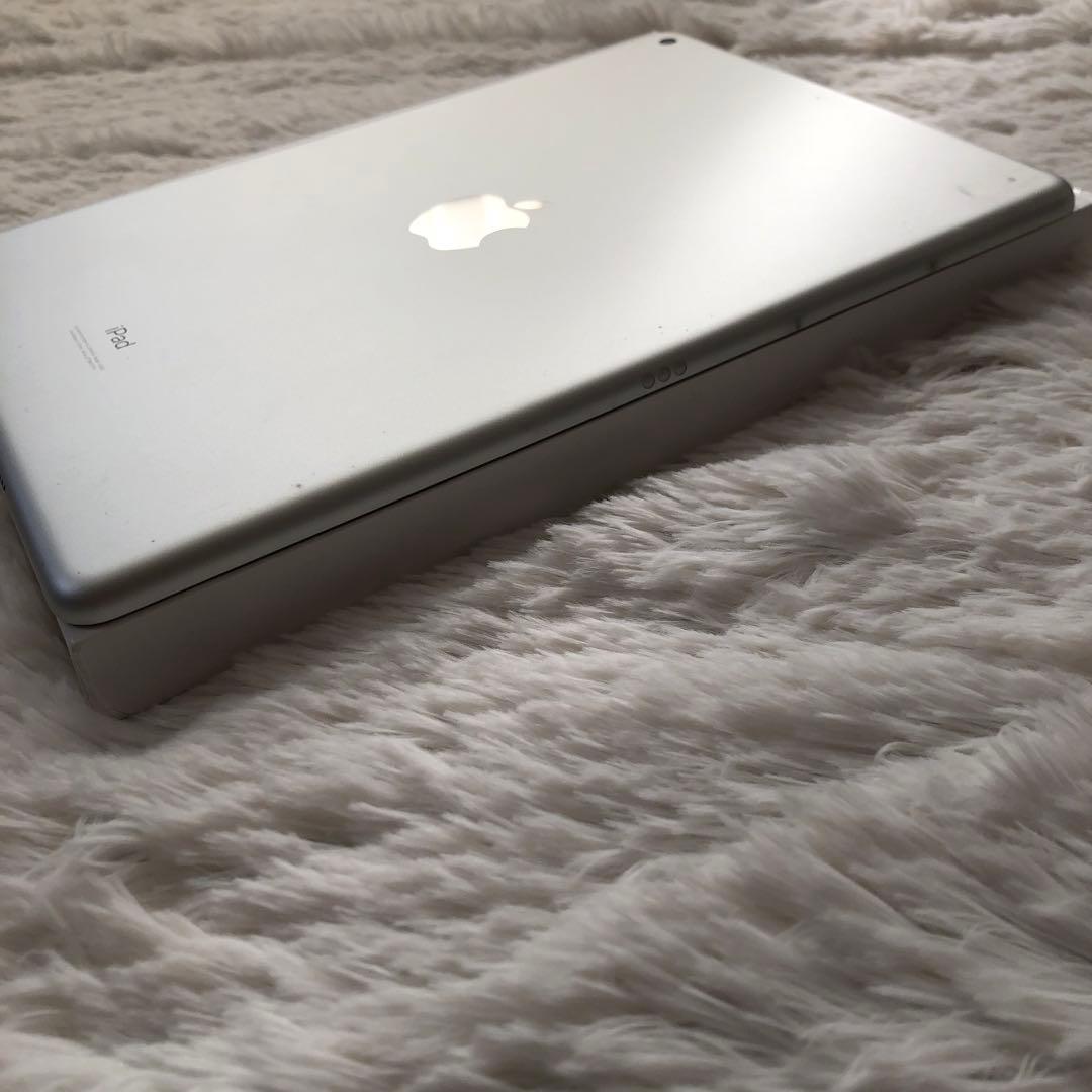 【早い者勝ち】iPad 第9世代 256GB Wi-Fi 【すぐ発送】