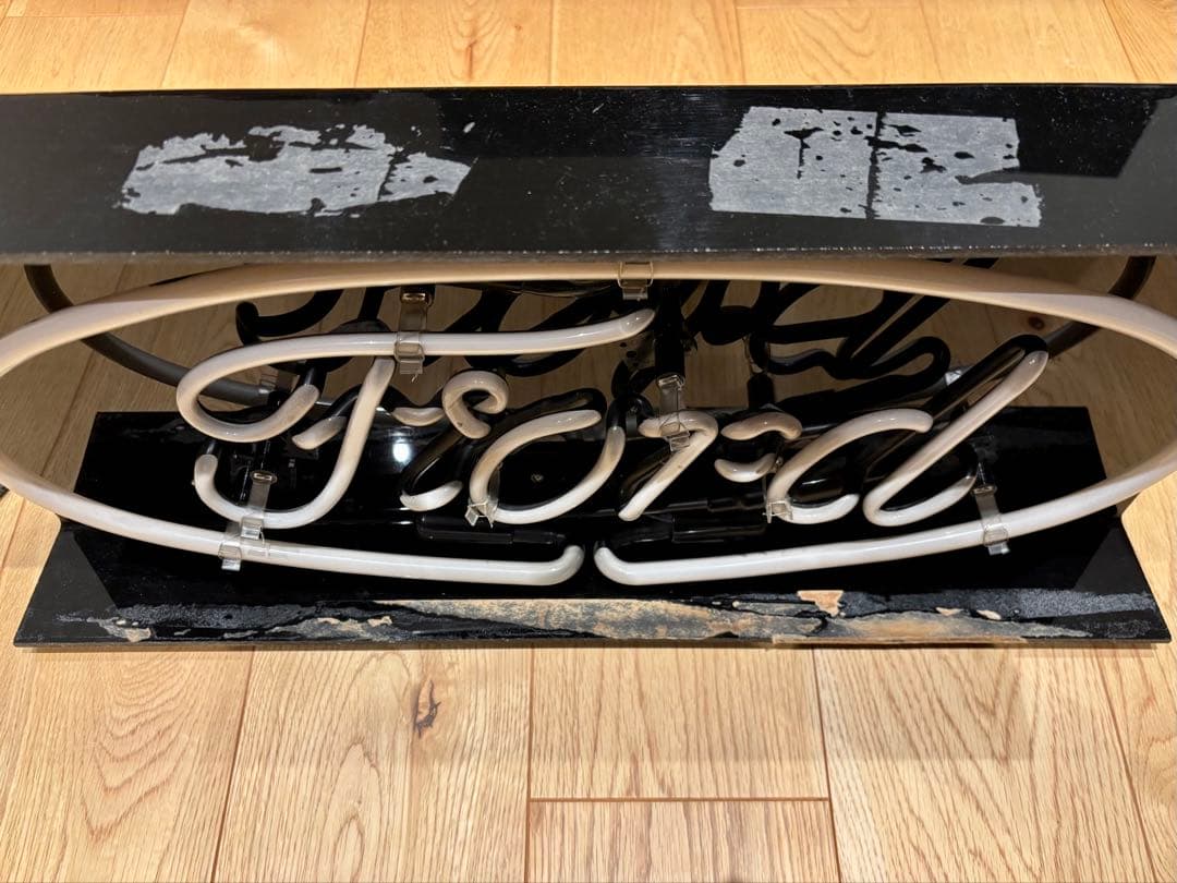 ネオンサイン　Ford ② ガレージ　アメ車