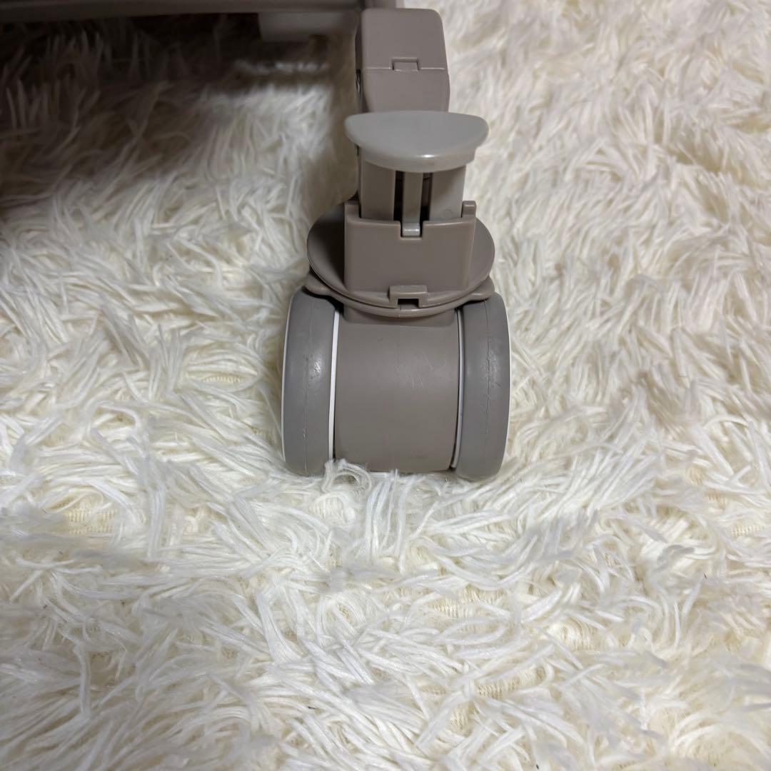 美品　Aprica ユラリズム AT オート ハイローチェア ムーンロック 電動