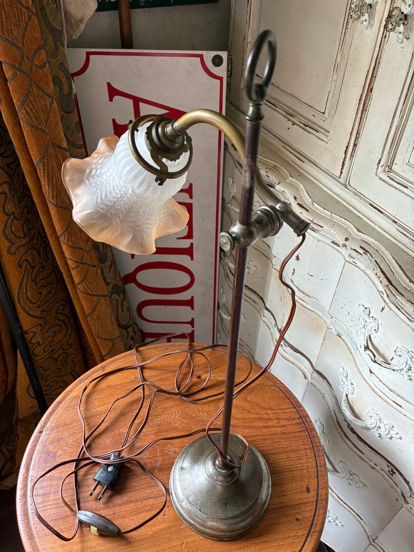 フランス　アンティーク　デスク　ランプ D ベッドサイド　卓上　真鍮　ランプ