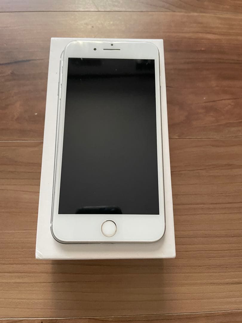 SIMフリー iPhone8 Plus 256GB US版 シャッター音なし可