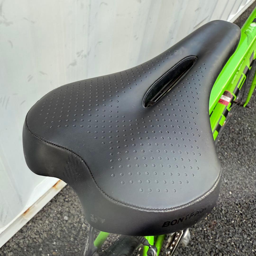 クロスバイク 7.4FX 身長175-186cm 定価8.3万円 グリーン