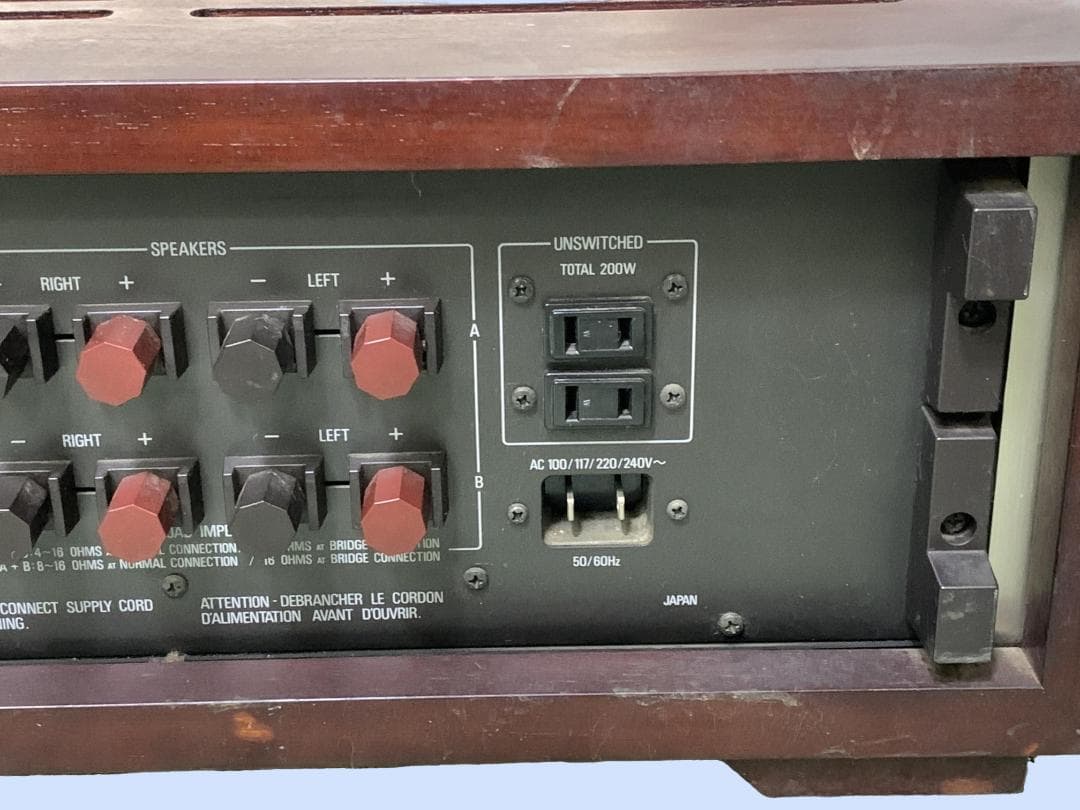 M6844 Accuphase アキュフェーズ P-266 ステレオパワーアンプ