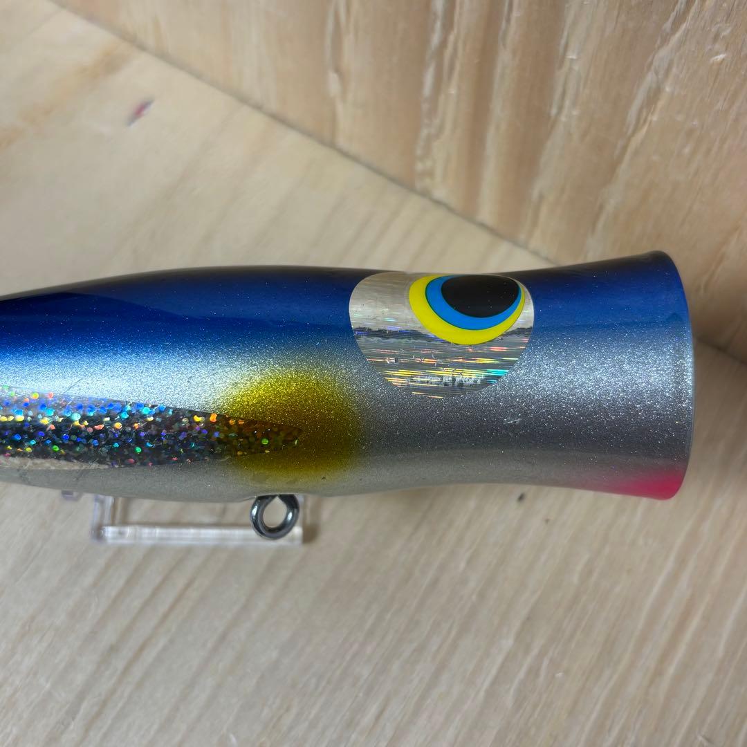 ハンマーヘッド　Cカップ