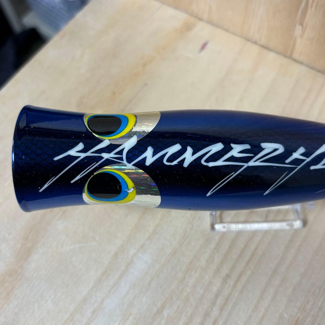 ハンマーヘッド　Cカップ