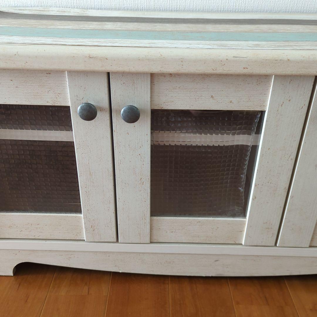 ホワイト 木製ラック ガラス扉付き