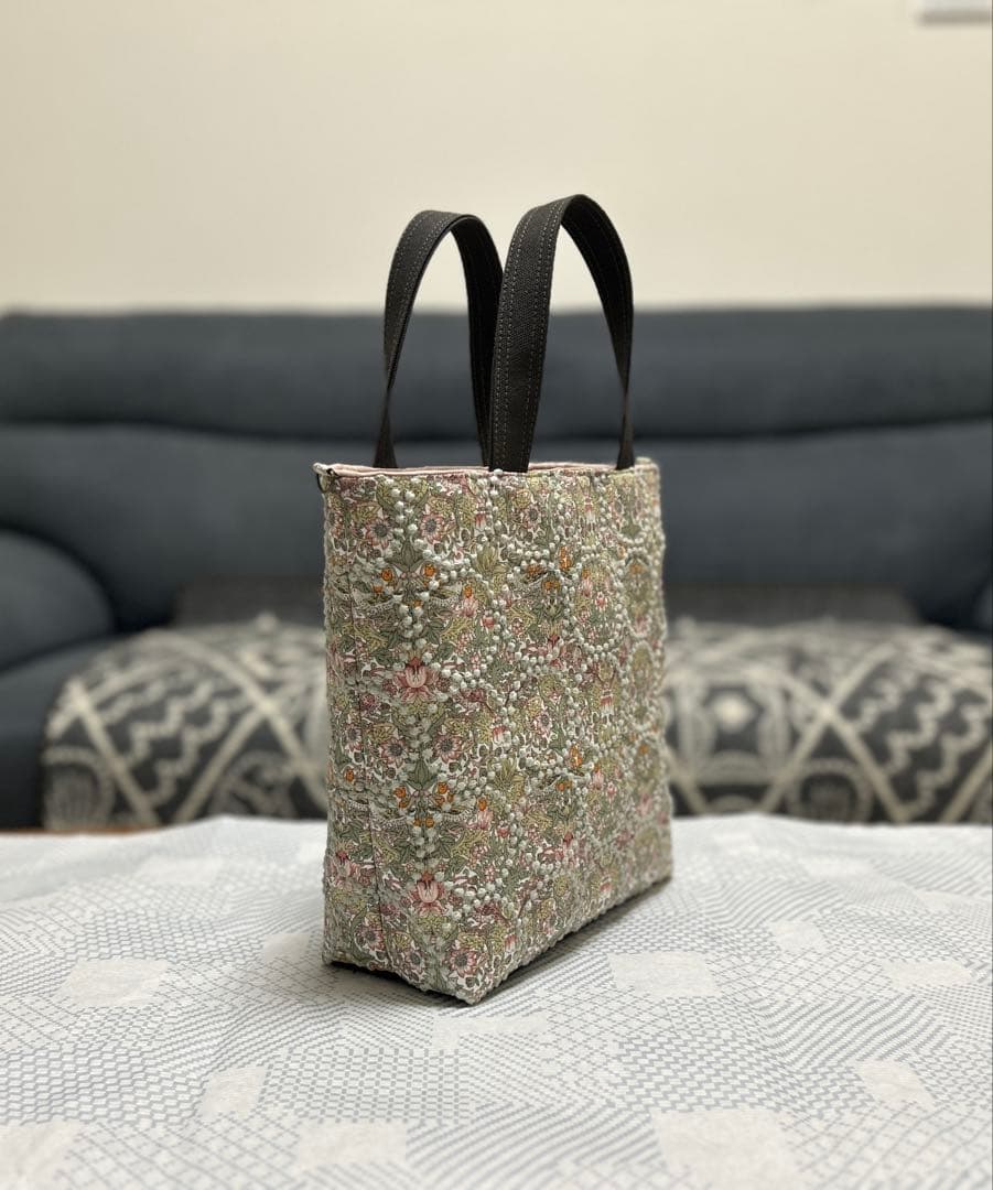 スマイル 様 strawberryThief