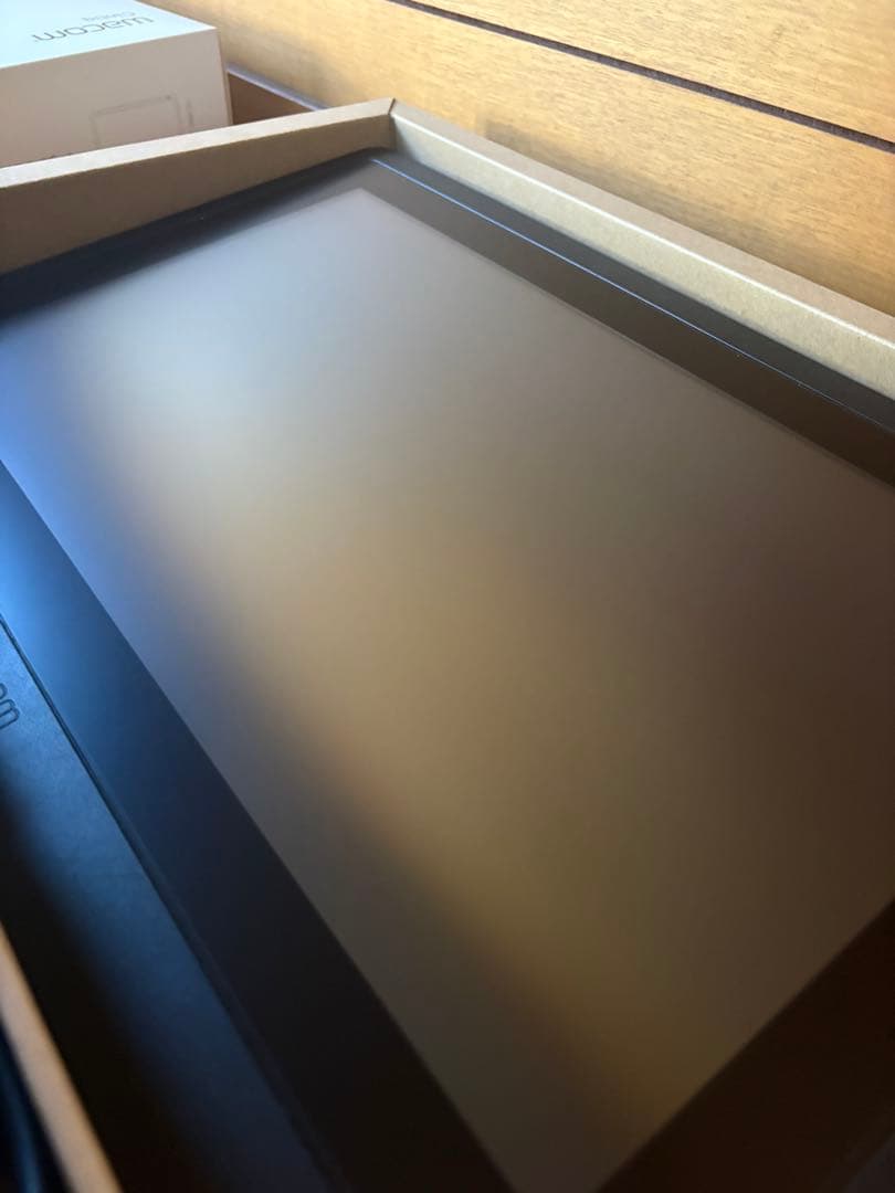 Wacom Cintiq 16 液晶ペンタブレット 本体