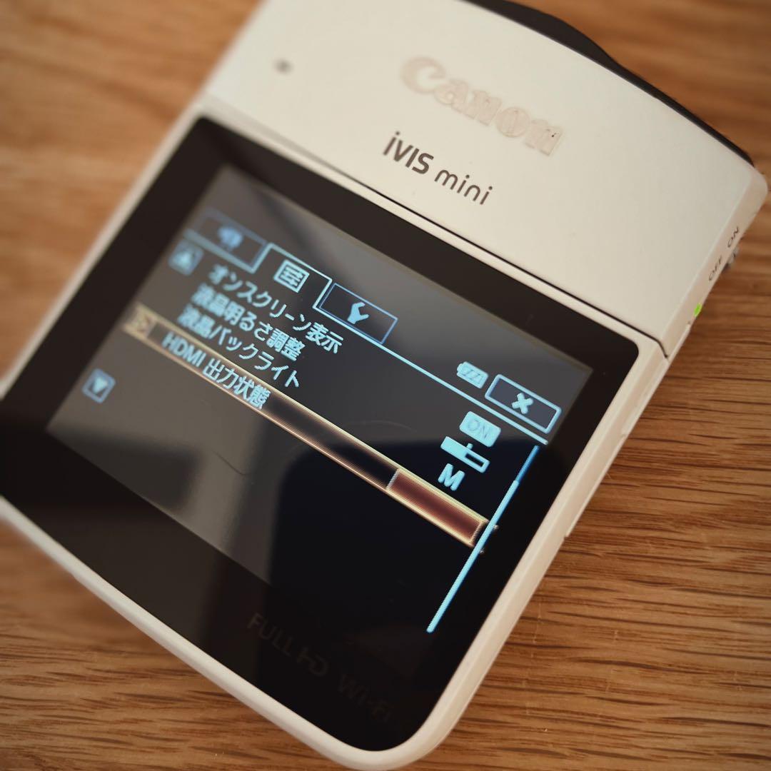 極希少【Canon】iVIS mini 超広角ビデオカメラ バッテリー2個