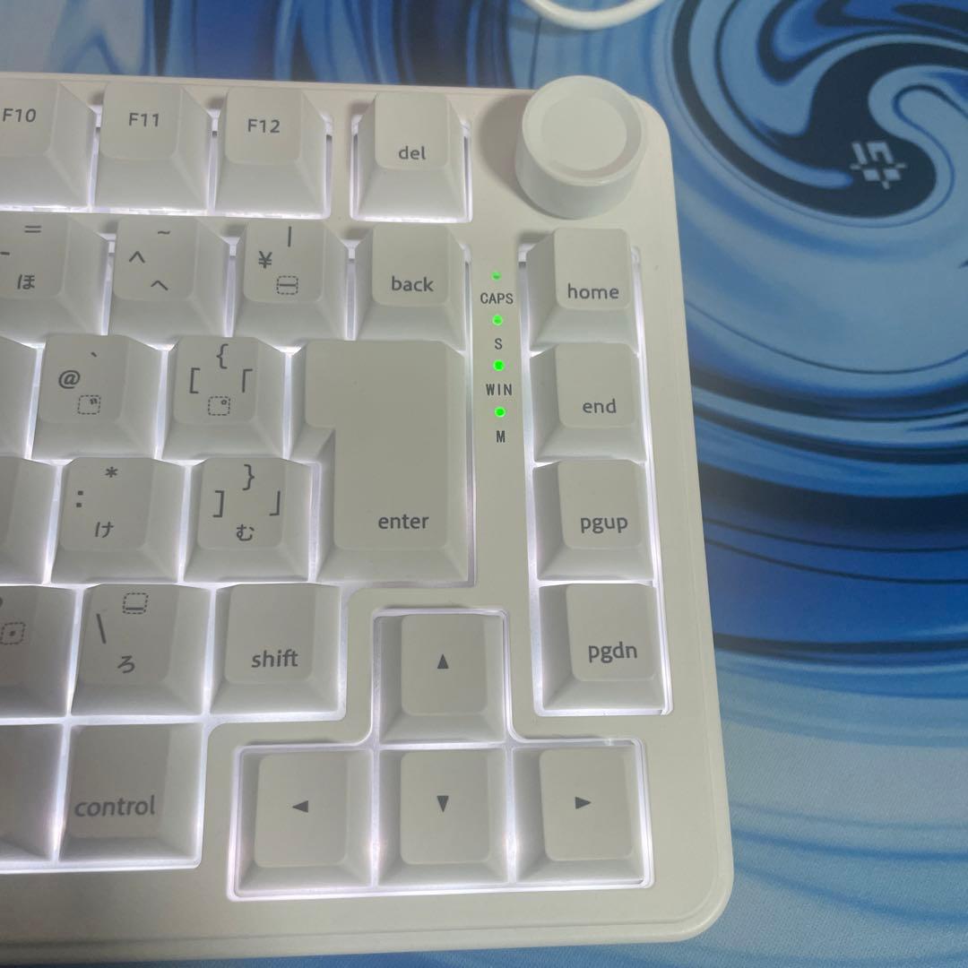 AIM1瞬き