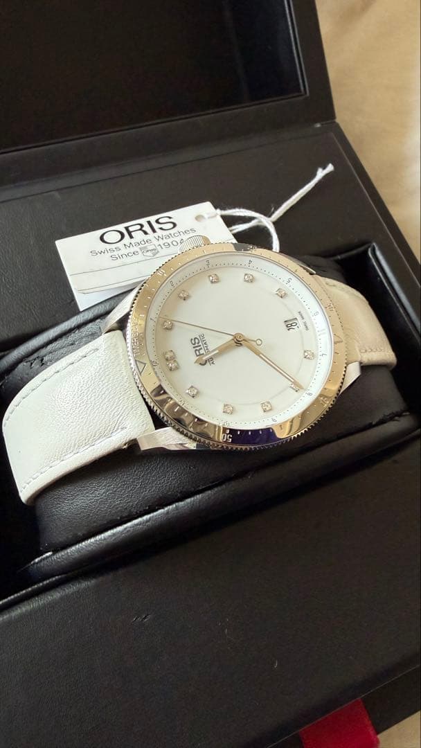 ORIS ホワイトレザー 時計