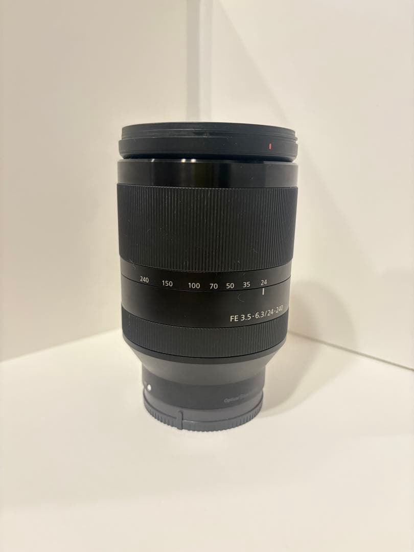 SONY FE 24-240mm F3.5-6.3ズームレンズ