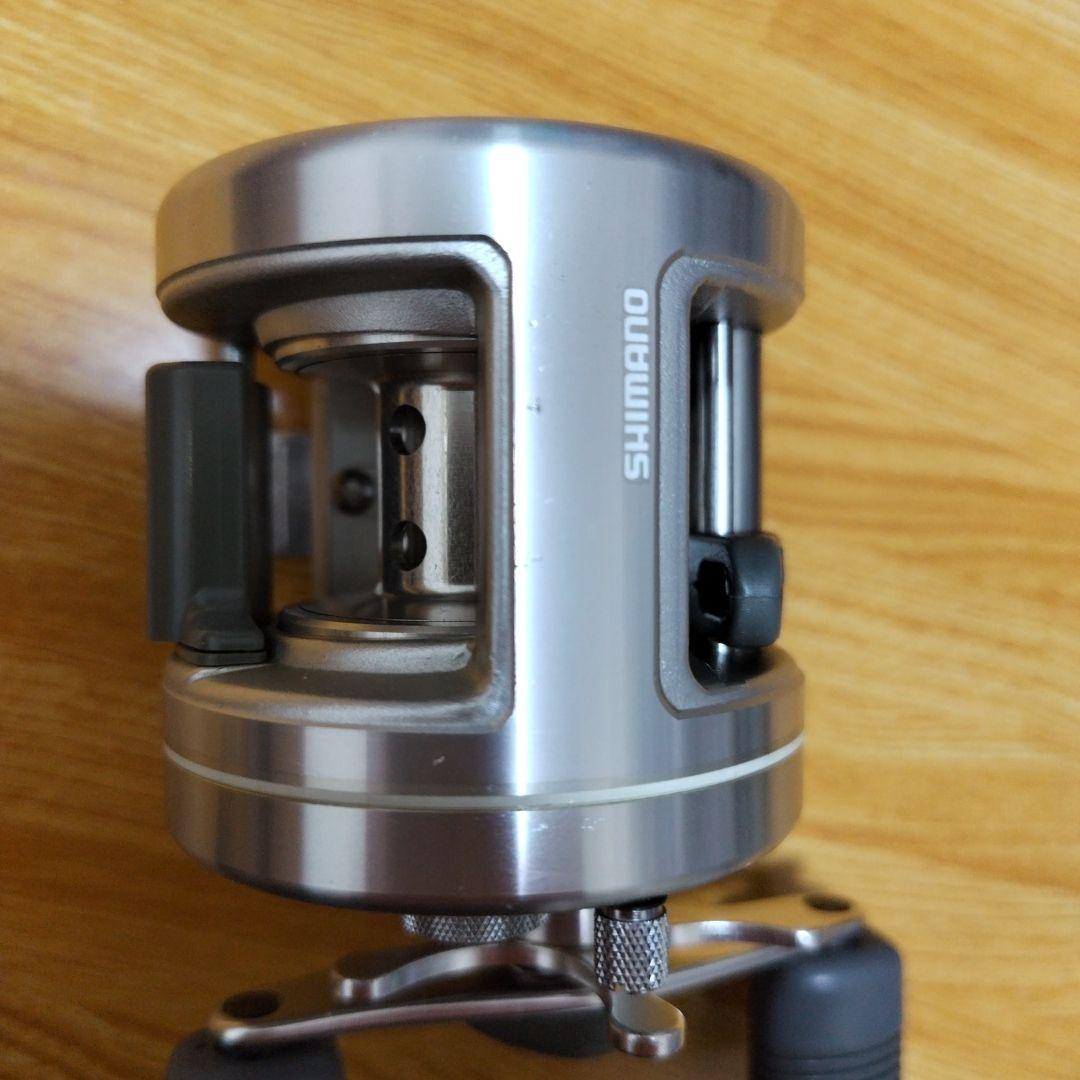 ☆ シマノ　☆カルカッタ 200