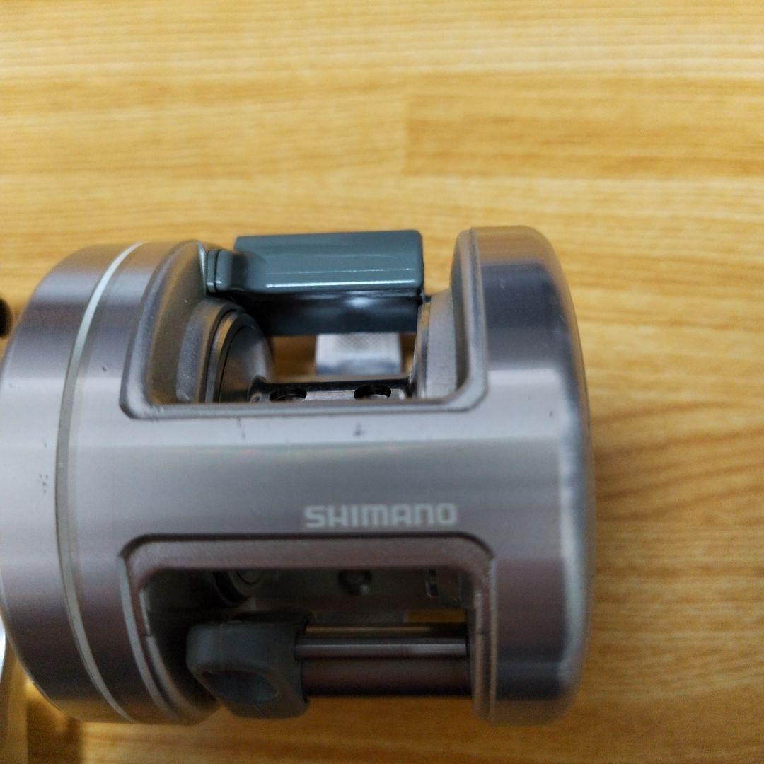 ☆ シマノ　☆カルカッタ 200