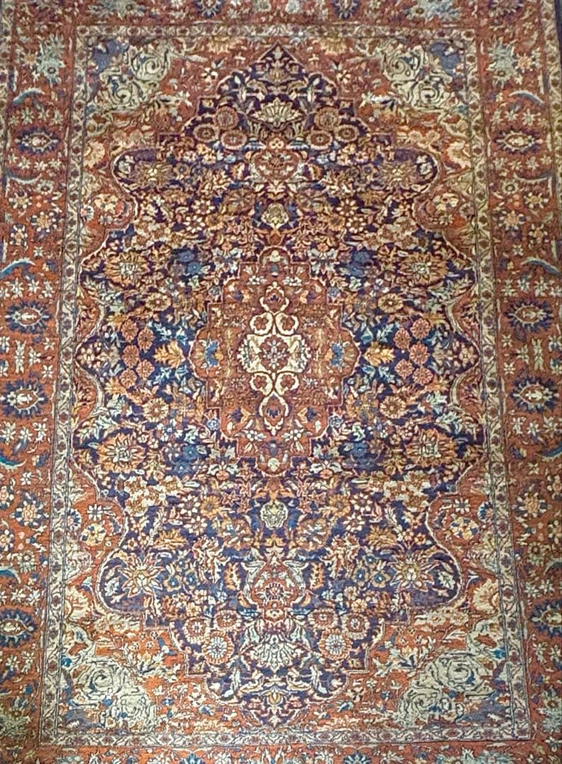 ペルシャ絨毯　ヴィンテージ ラグ　サルーク？