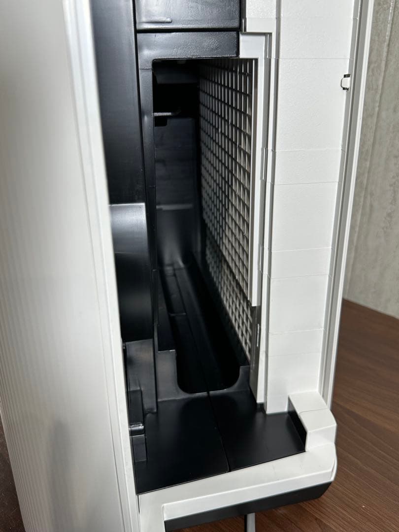 美品　2023年製 SHARP 加湿空気清浄機　KC-50TH7-W ホワイト