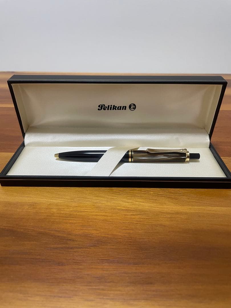 Pelikan ボールペン スーベレーン400 茶縞