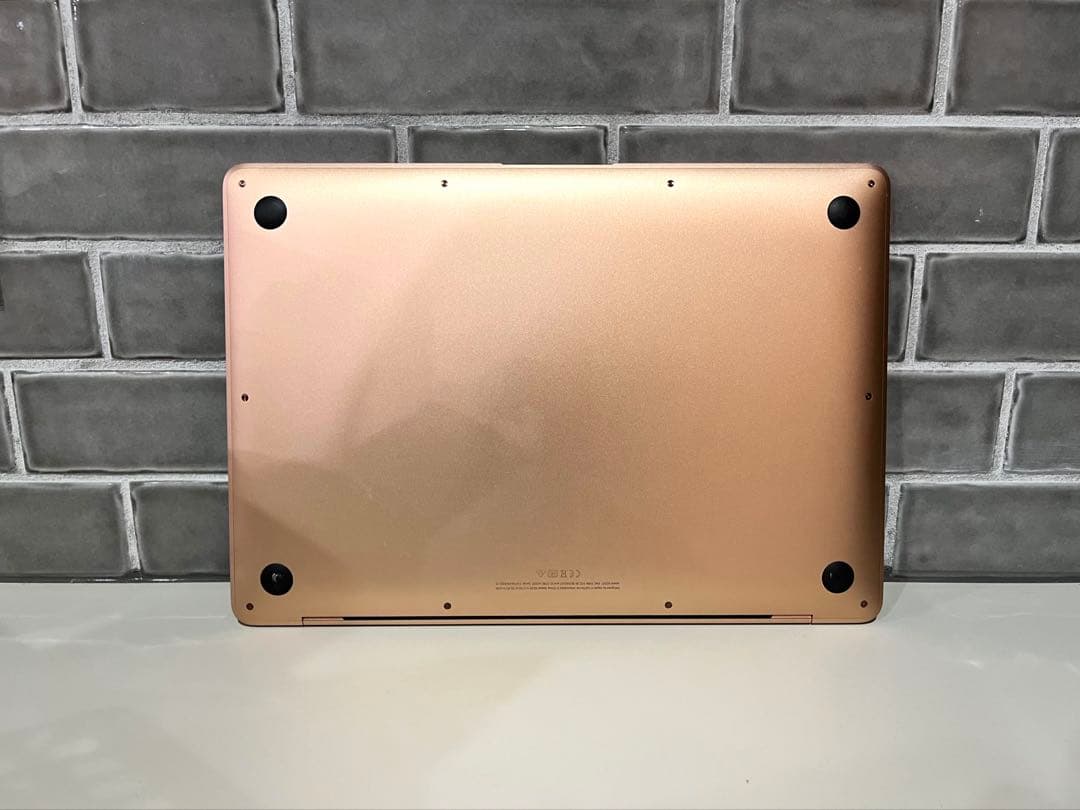 【超美品】M1 MacBook Air 512GB / 8GB バッテリー97%