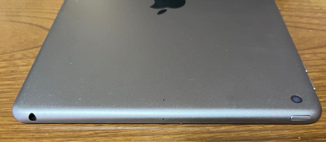 ★iPad 第6世代　Wi-Fi 32G