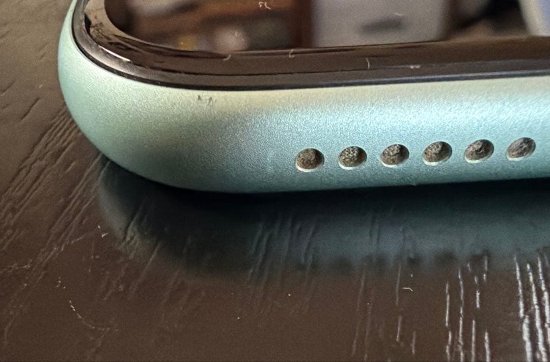 iPhone11(グリーン) ＋iPhone11用のガラスフィルム(1枚)