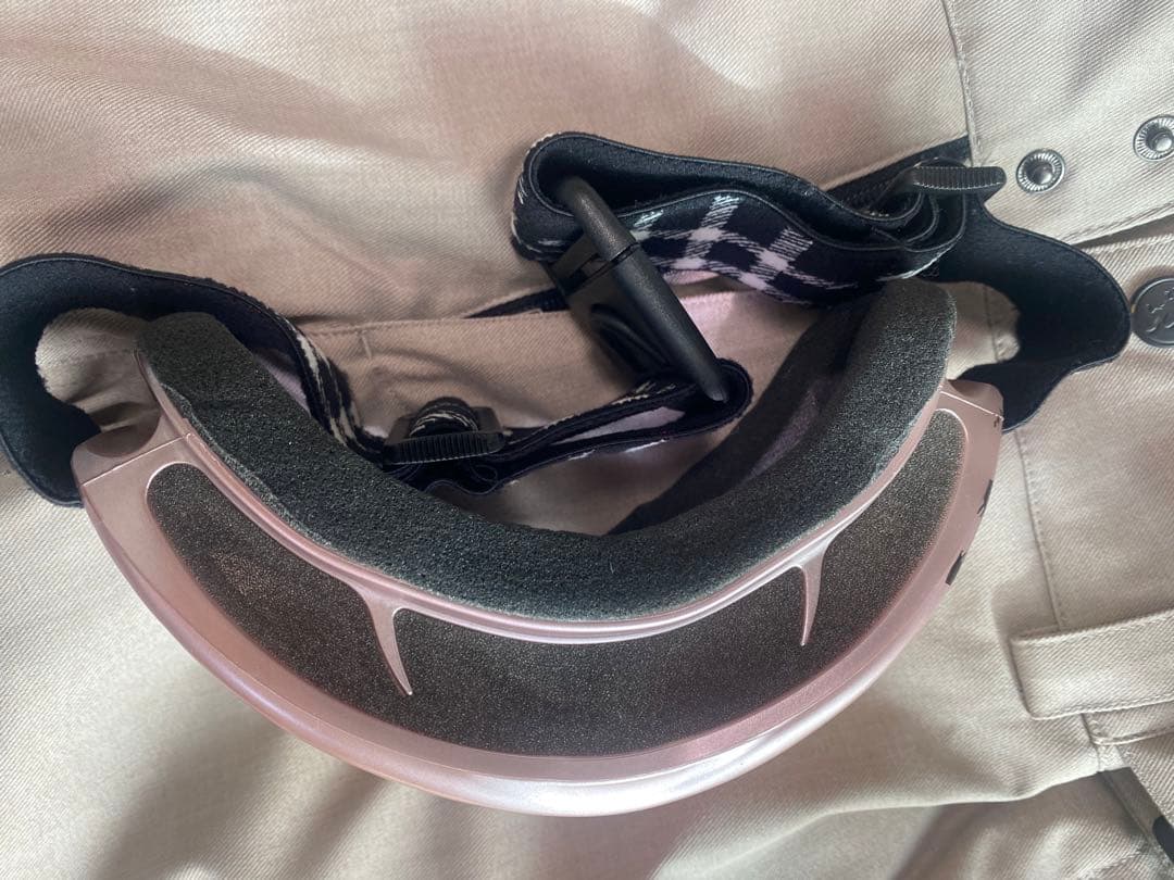 カモフラ柄　迷彩　スノーボードウェア スノボウェア　ゴーグル付き　Mサイズ　9号