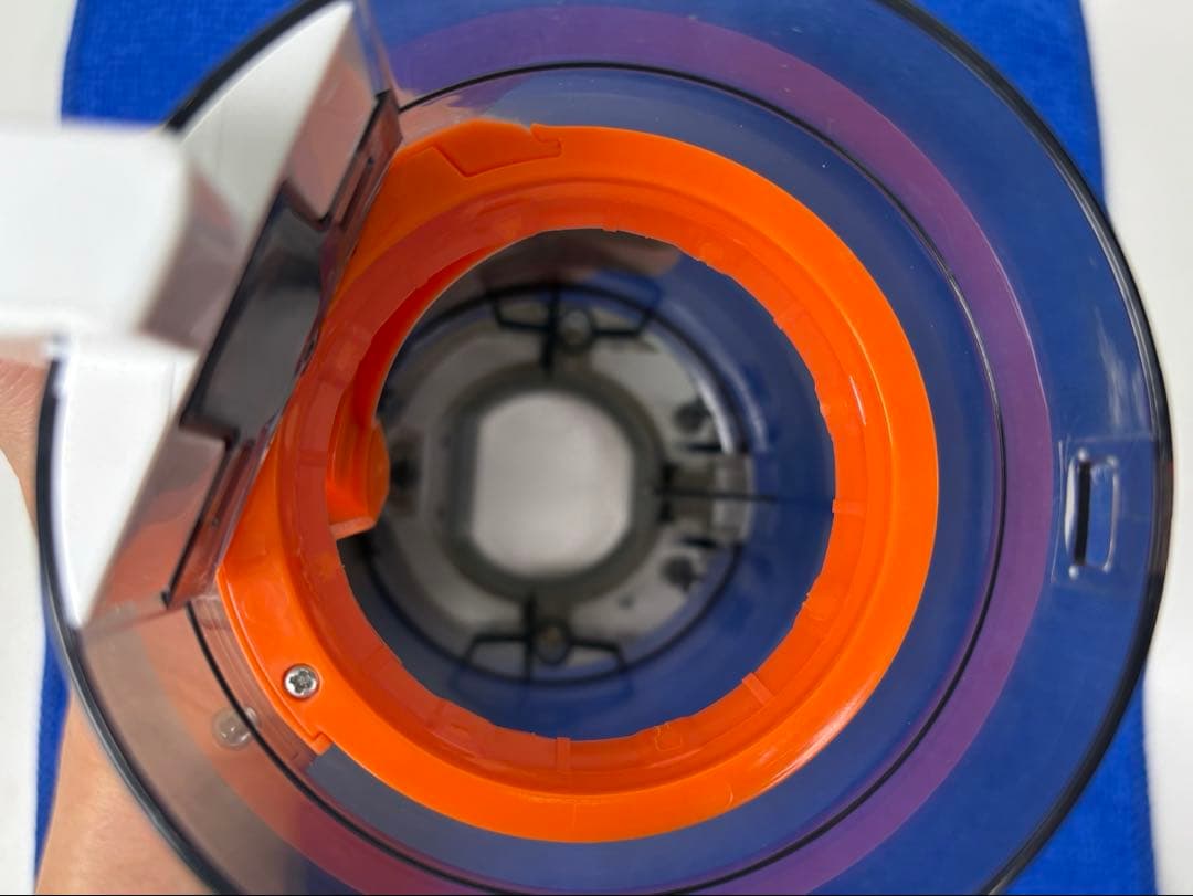 【美品】UWANT V500 自動集じん コードレス掃除機 グリーンライト