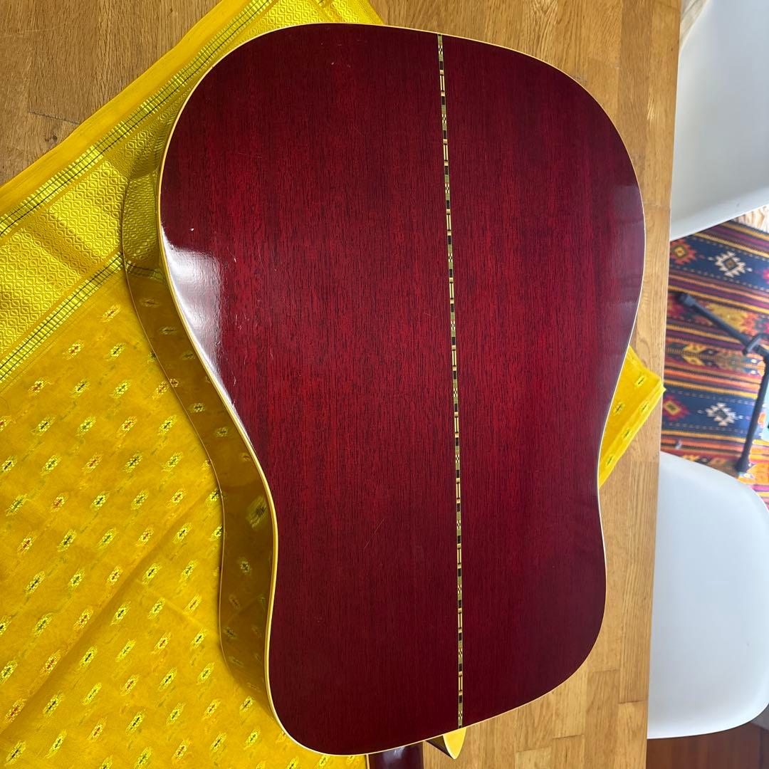エレアコ仕様 Morris アコースティックギター