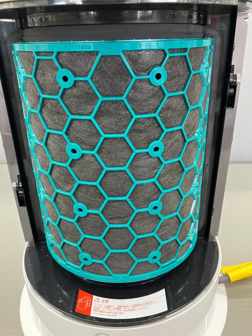 ダイソン 空気清浄機付きファンヒーター HP04 2018年製