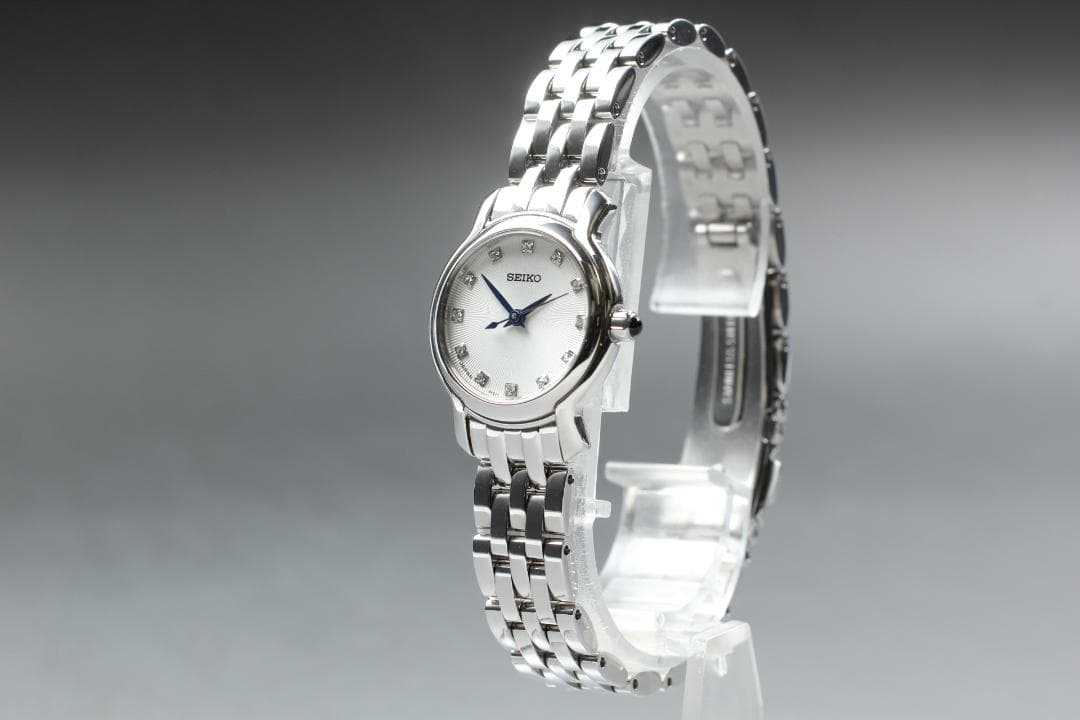 SEIKO Classic スワロフスキー 1N01‑0SG0/SXGP65J1