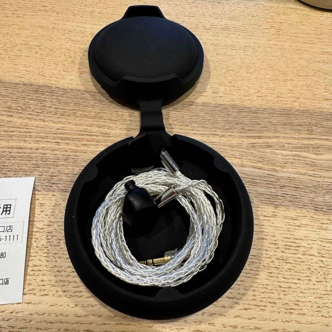 明日まで値下　final A5000 ブラック 有線イヤホン