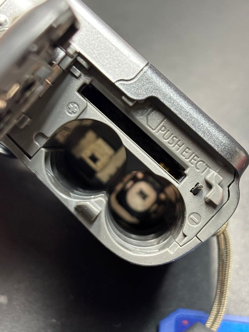 【動作品】Canon PC1310 コンパクトデジタルカメラ コンデジ キャノン