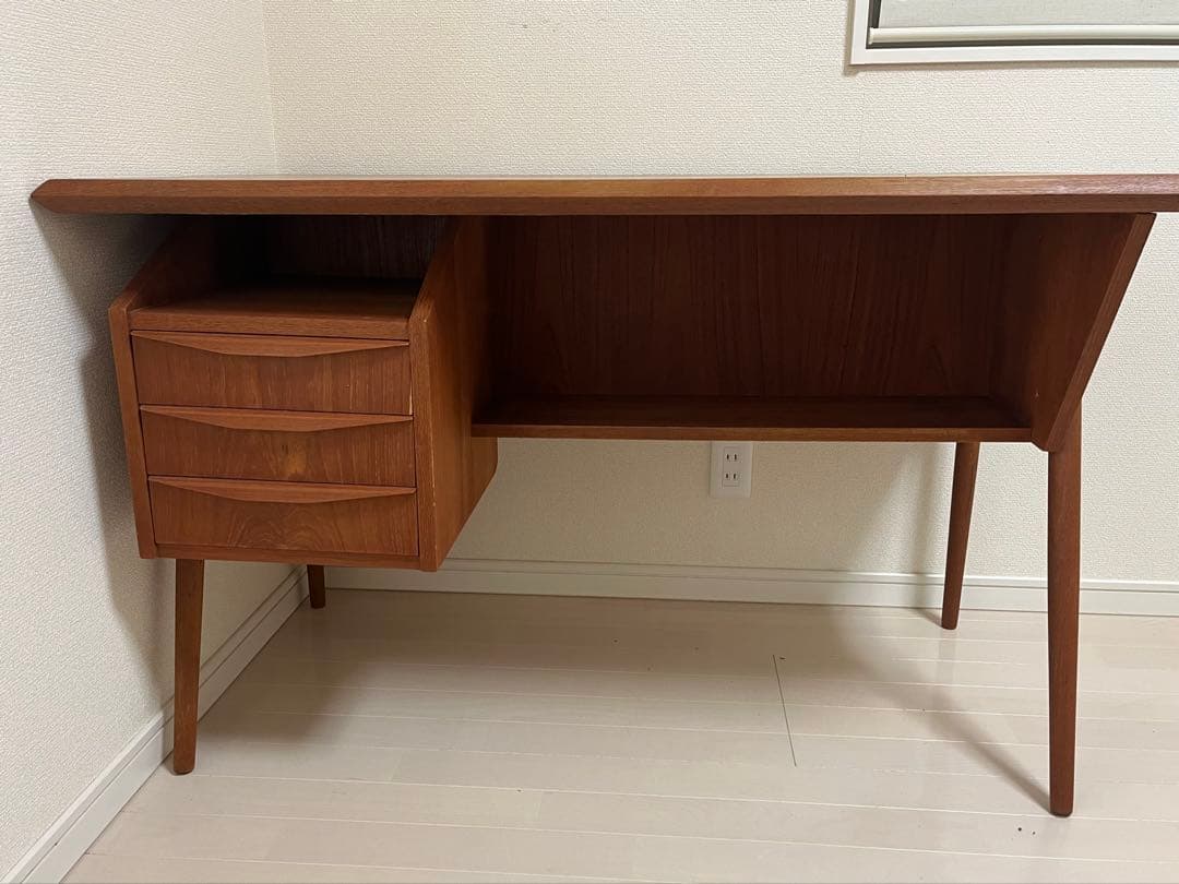 デンマーク製 アンティーク 木製デスク 3段引き出し付き