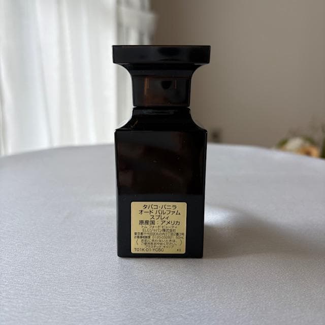 【正規品】トムフォード　タバコバニラ　オードパルファム　スプレィ　50ml　香水